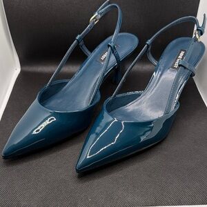 Nine West Teal Patent Pointed-Toe Slingback Pumps